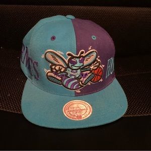 Charolette Hornets Cap Flat